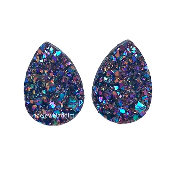 3 for 15🎀metallic rainbow Faux Druzy teardrops - Picture 3 of 5